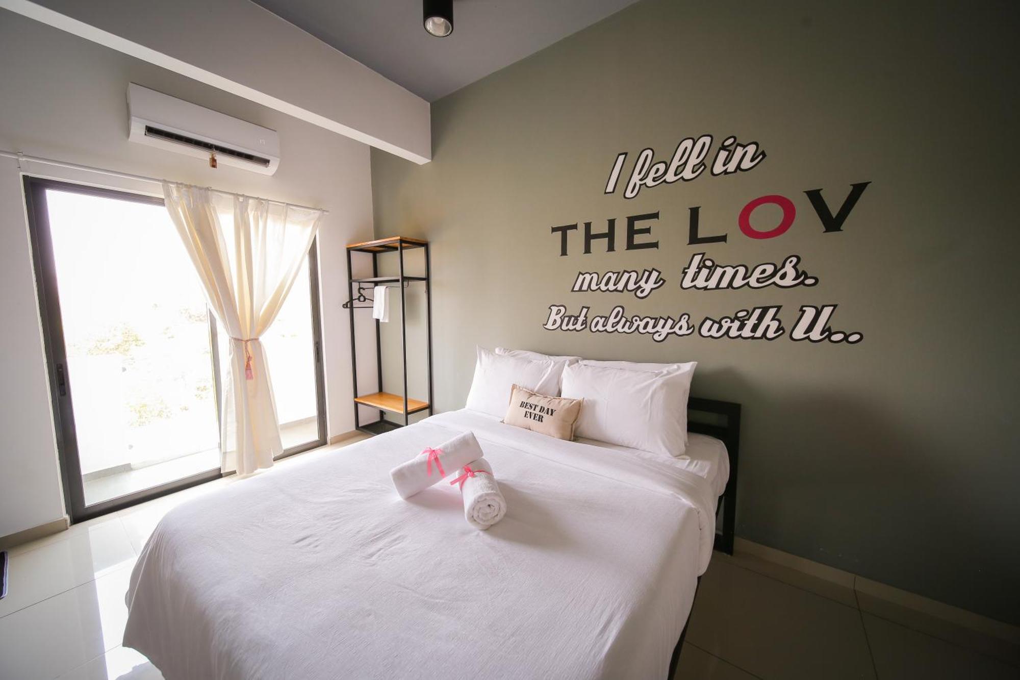 The Best Hotel In Bayan Lepas - The Lov Penang Extérieur photo