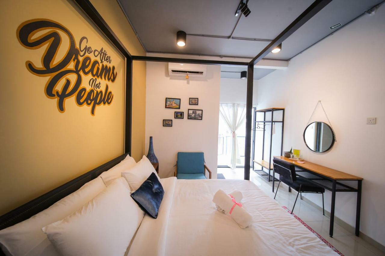 The Best Hotel In Bayan Lepas - The Lov Penang Extérieur photo